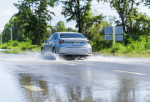 Navigating Vehicle Insurance During Flood: Essential Tips and Precautions